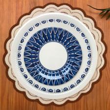 Prato Raso em Porcelana Vista Alegre Azure Lux 26,5cm: A Eleg�ncia Cl�ssica do Azul e Branco em sua Mesa