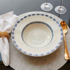 Prato Pasta em Porcelana Vista Alegre Azure Lux 24cm: Sofistica��o e Conforto para a Gastronomia Italiana