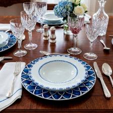 Prato Pasta em Porcelana Vista Alegre Azure Lux 24cm: Sofistica��o e Conforto para a Gastronomia Italiana
