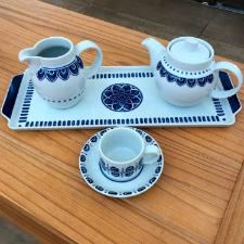 Leiteira Grande Luna em Porcelana Vista Alegre Azure Lux 350ml: O Toque de Classe para seu Caf� da Manh�