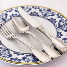 Faqueiro Saint James Paris em Prata 130 Pe�as: Design Contempor�neo e Luxo Absoluto para sua Mesa