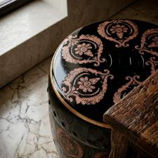 Banqueta Seat Garden em Cer�mica China Shopping Imperial Black 45x32cm: Sofistica��o e Luxo Contempor�neo