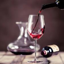 Jogo de 6 ta�as para �gua e vinho Bohemia Gastro 580ml: Eleg�ncia cl�ssica