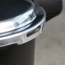 Panela de press�o  Pressure 2 Al�as 5,4L Ceramic Life  com fundo de Indu��o Brinox  Preto